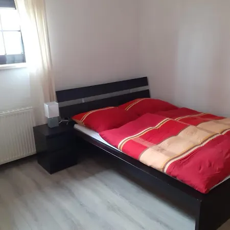 Eifeloase Sophia Apartamento *